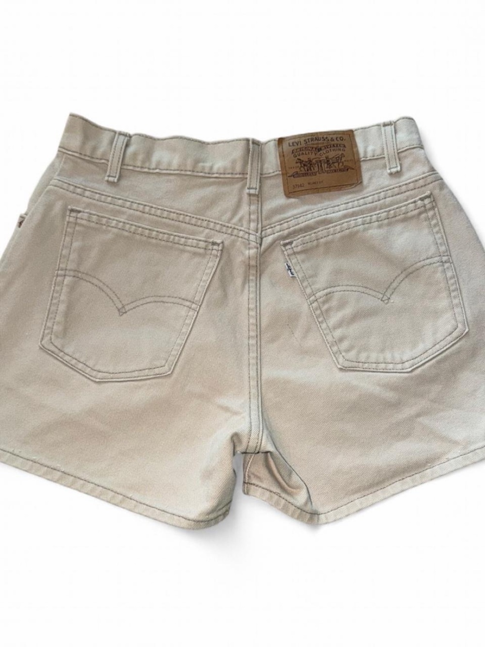 Vintage 80s 90s Levi’s white tab denim mom shorts jorts size 9 / Small